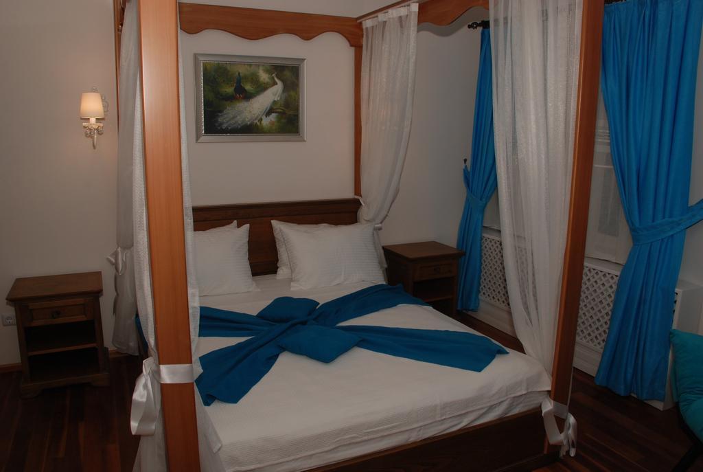 Mavi Inci Park Otel Erdek Quarto foto