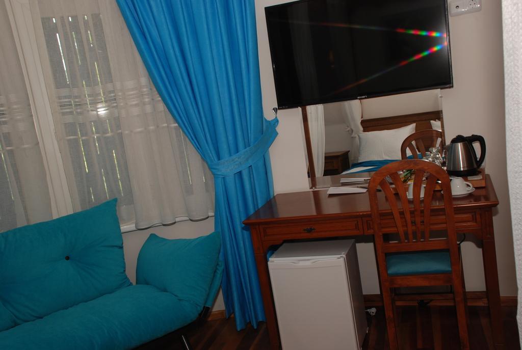 Mavi Inci Park Otel Erdek Quarto foto